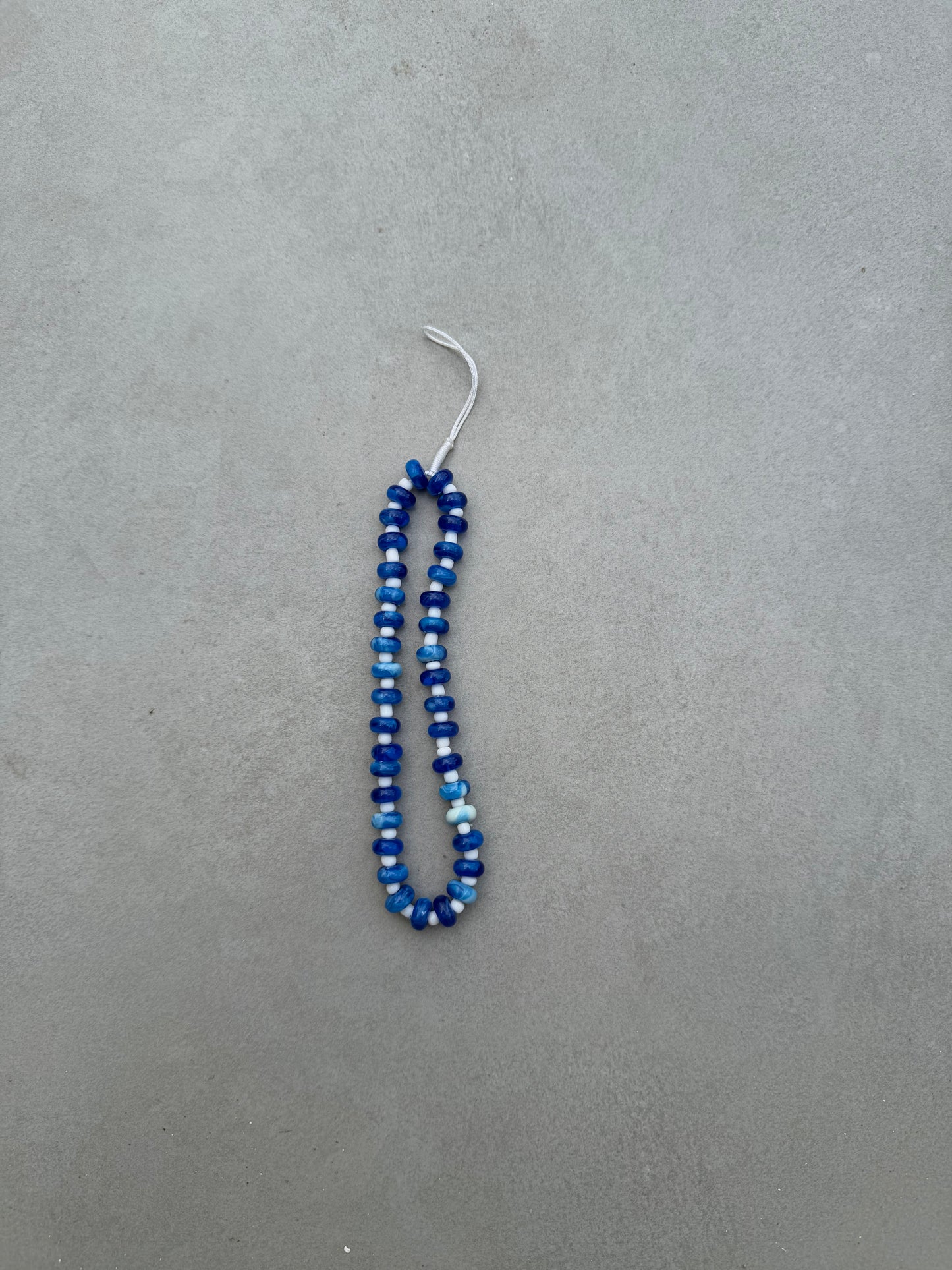 blue & white short phonestrap