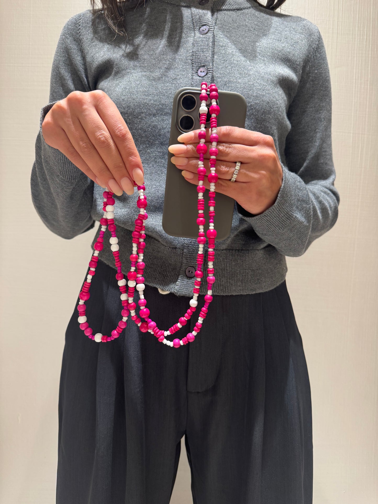 fushia pink and white lightweight phonestrap