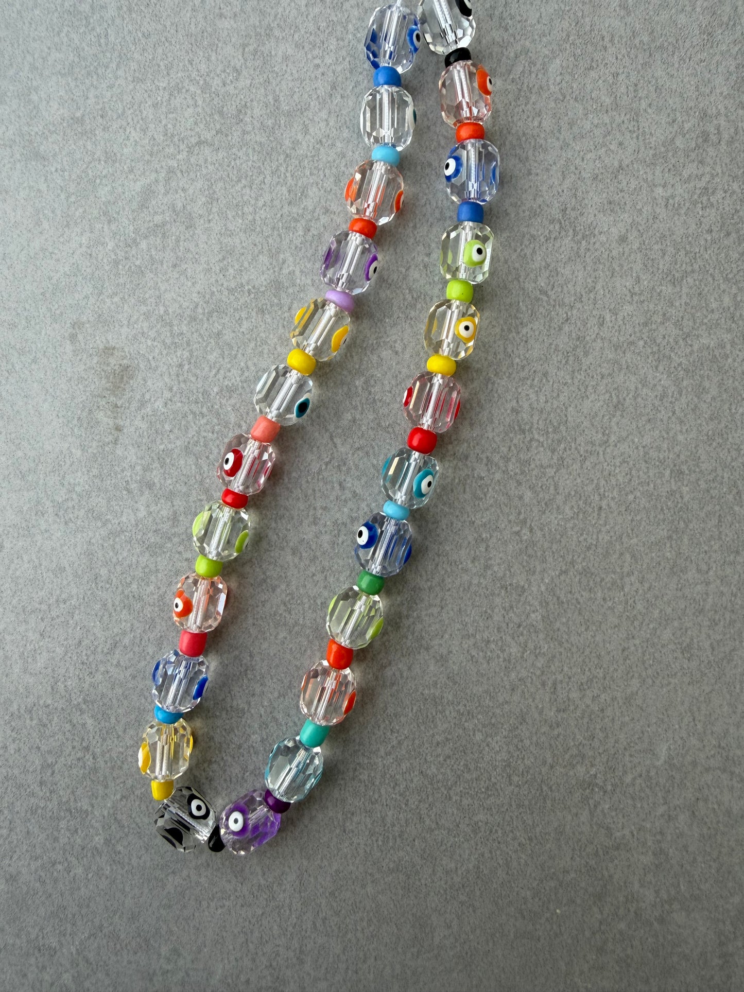 colorful eyes short phonestrap