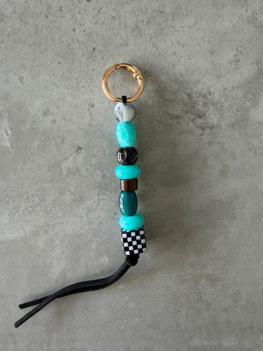 bag/key charm turquoise & checkered