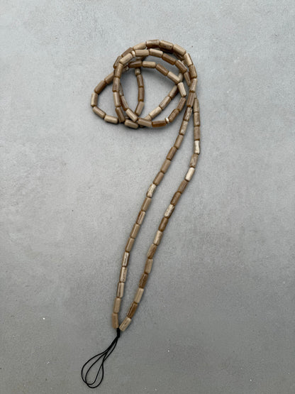 sand beiges lightweight phonestrap
