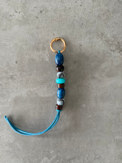 bag/key charm - blue brown grey